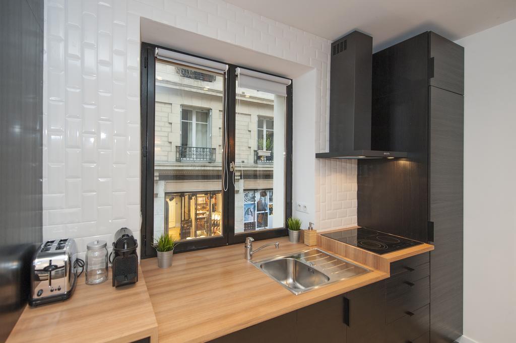 Pick A Flat'S Apartment In Le Marais - Rue Sainte Croix De La Bretonnerie Paris Zimmer foto